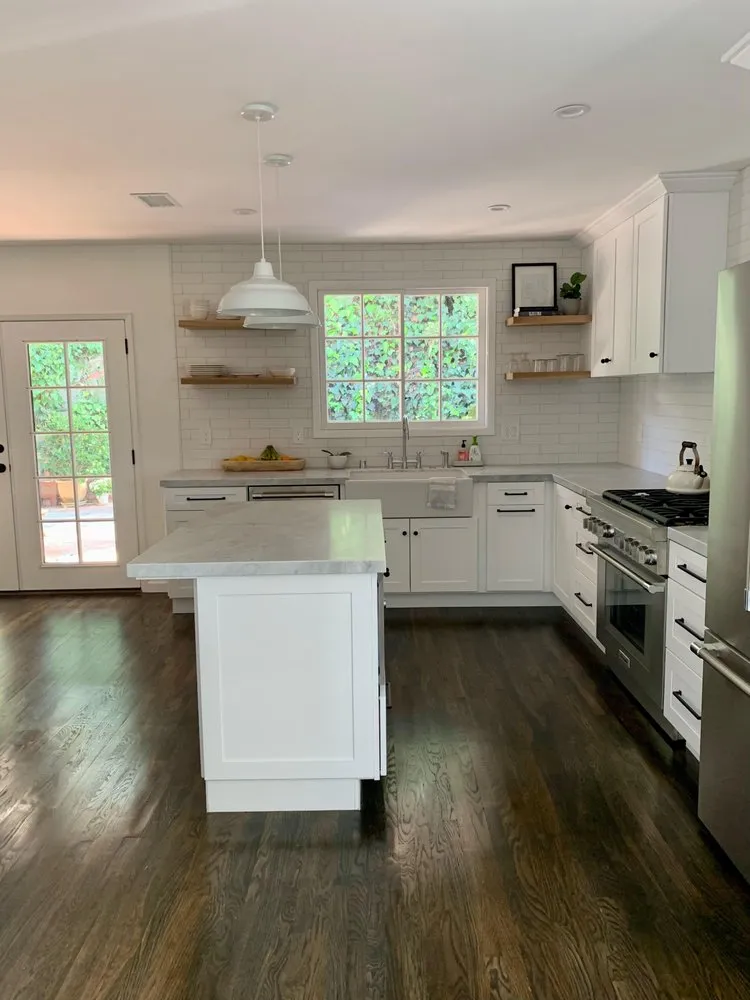 Slide of Famaul Construction