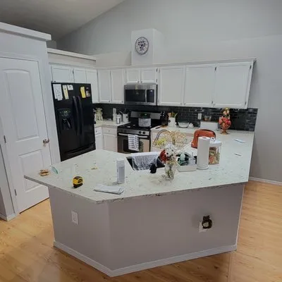 Famfir Construction Logo