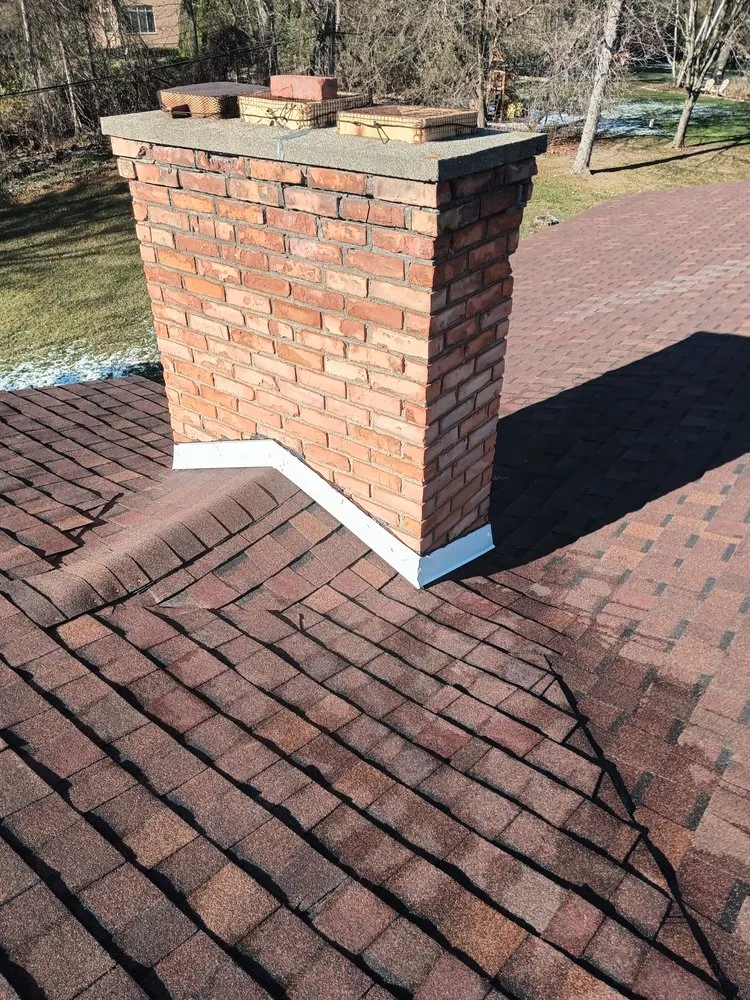 Slide of Familia Construction