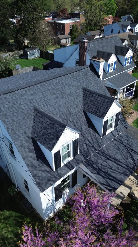 Licensed roof replacement experts serving Narvon, PA - Family Roofing