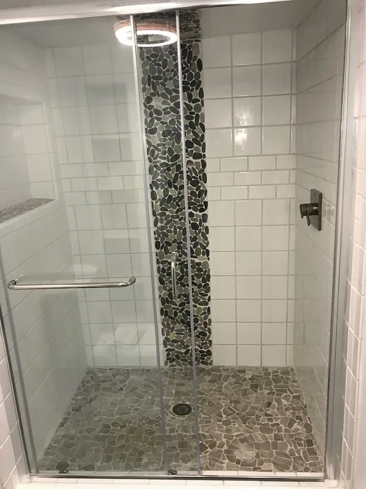 Slide of Family Ties Contracting