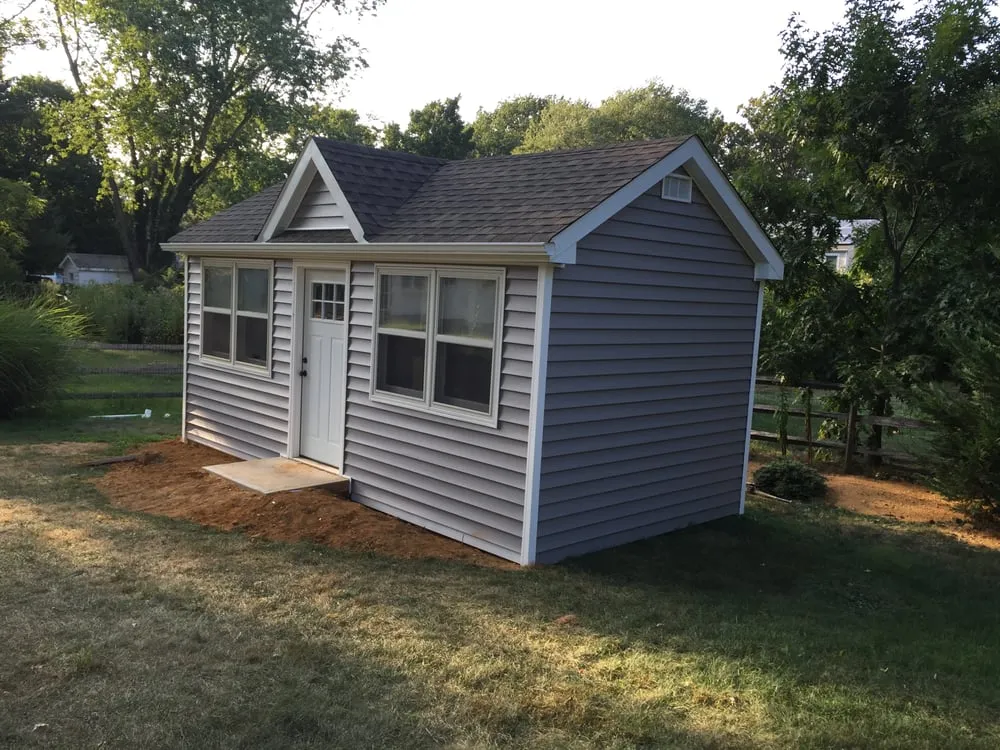 Slide of Fana Roofing & Siding