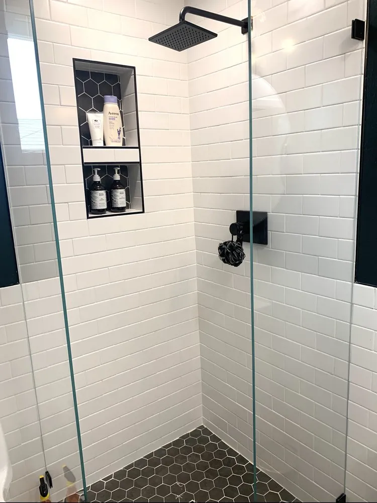 Slide of Fanama Builders