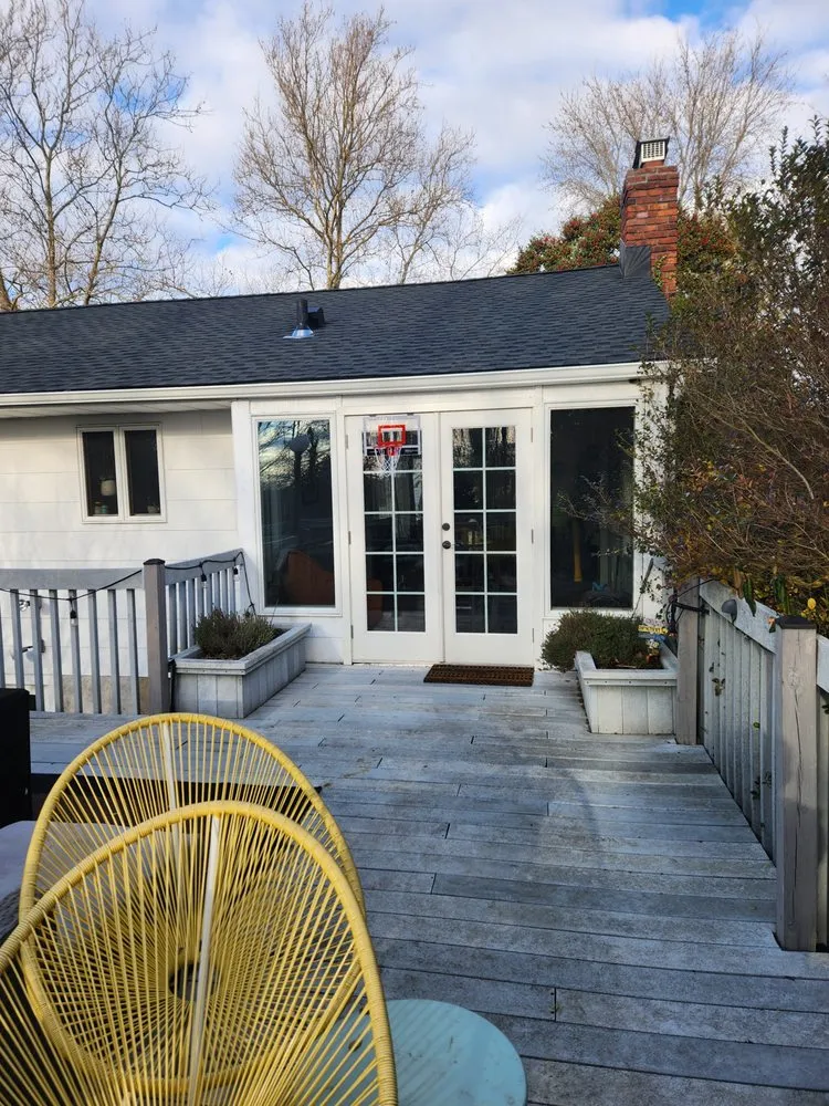 Slide of Fantanstic Roofs