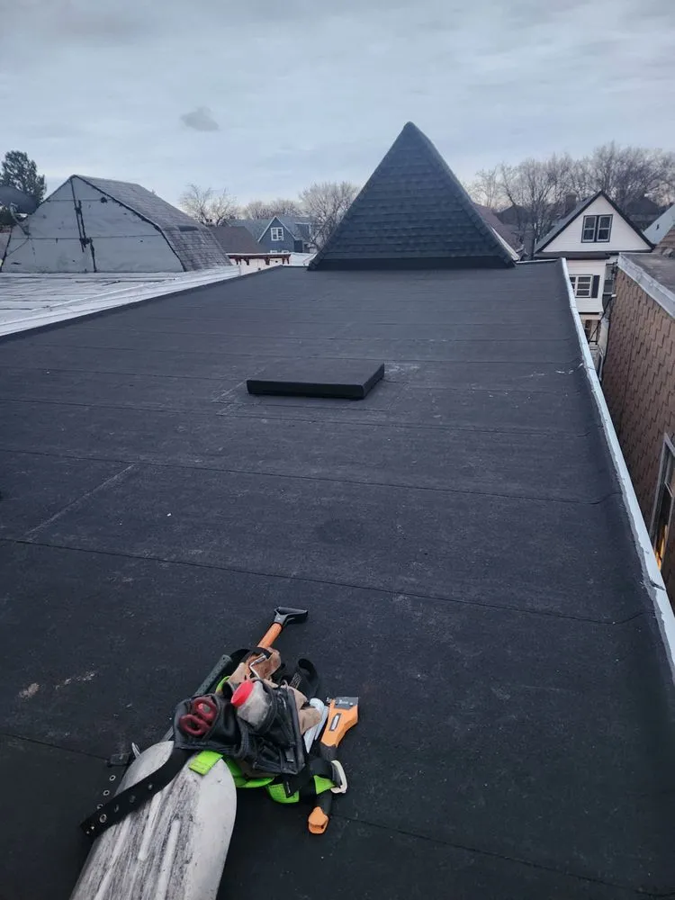 Slide of Fantanstic Roofs