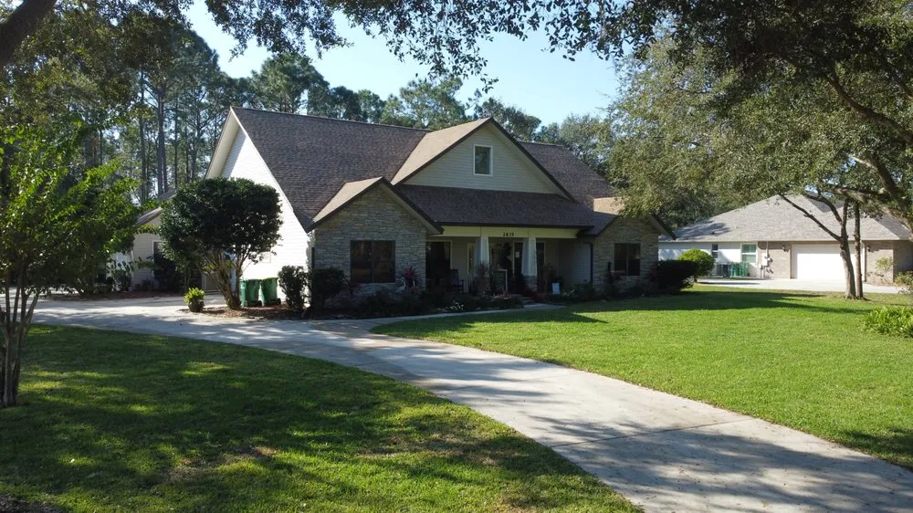 Slide of Farmers Roofing