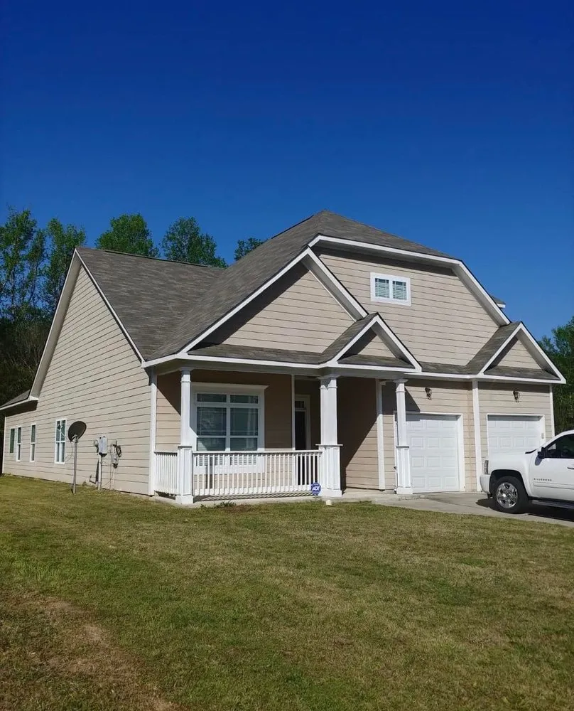 Trusted residential roofing service in Lizella, GA - Farr Roofing