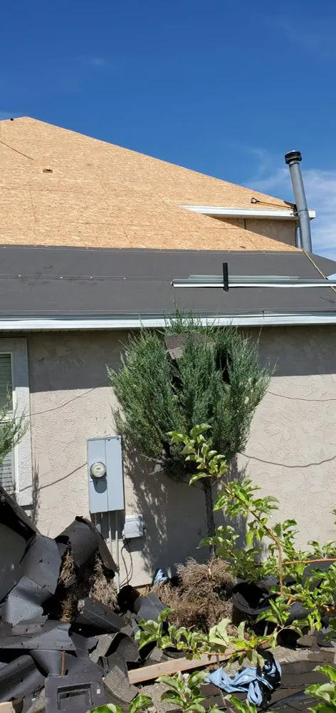 Slide of Fast Roofing