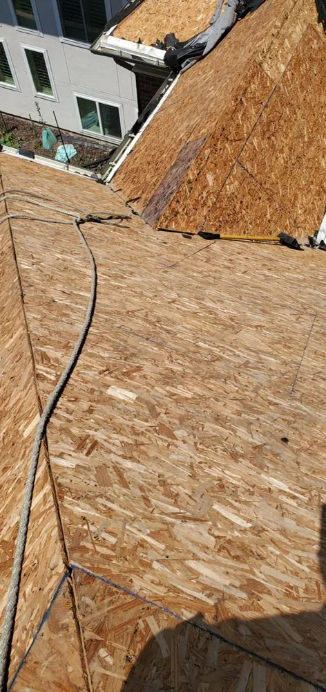 Slide of Fast Roofing