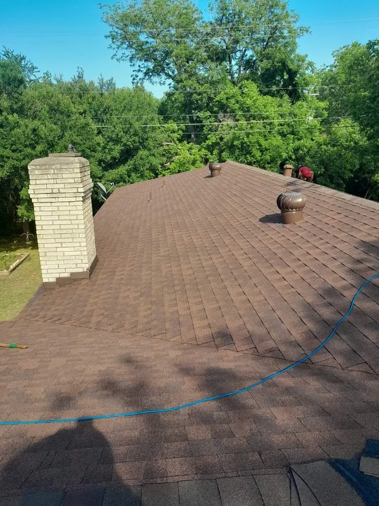 Slide of Fast Roofing