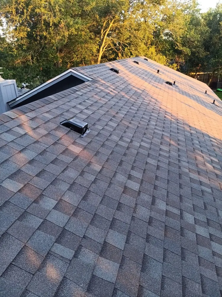 Slide of Fast Roofing