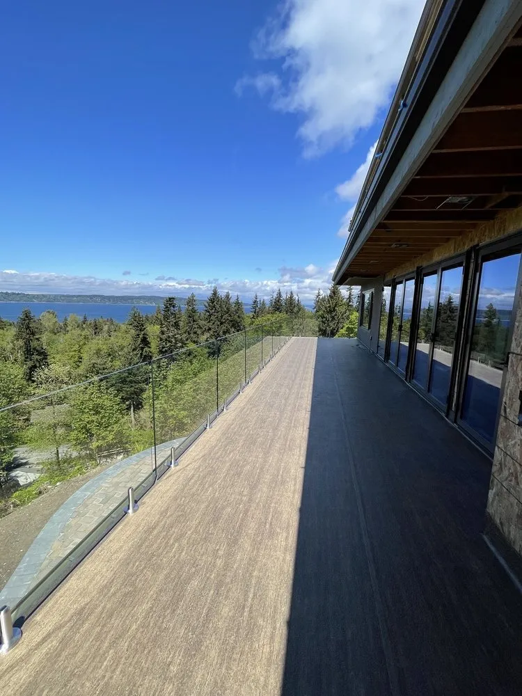 Slide of Fast Roofing