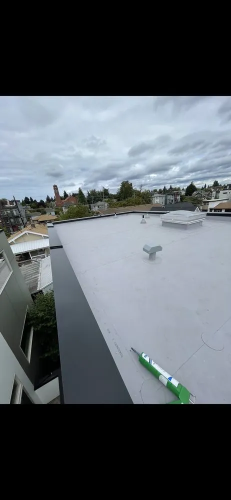 Slide of Fast Roofing