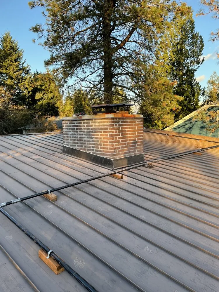 Slide of Fast Roofing