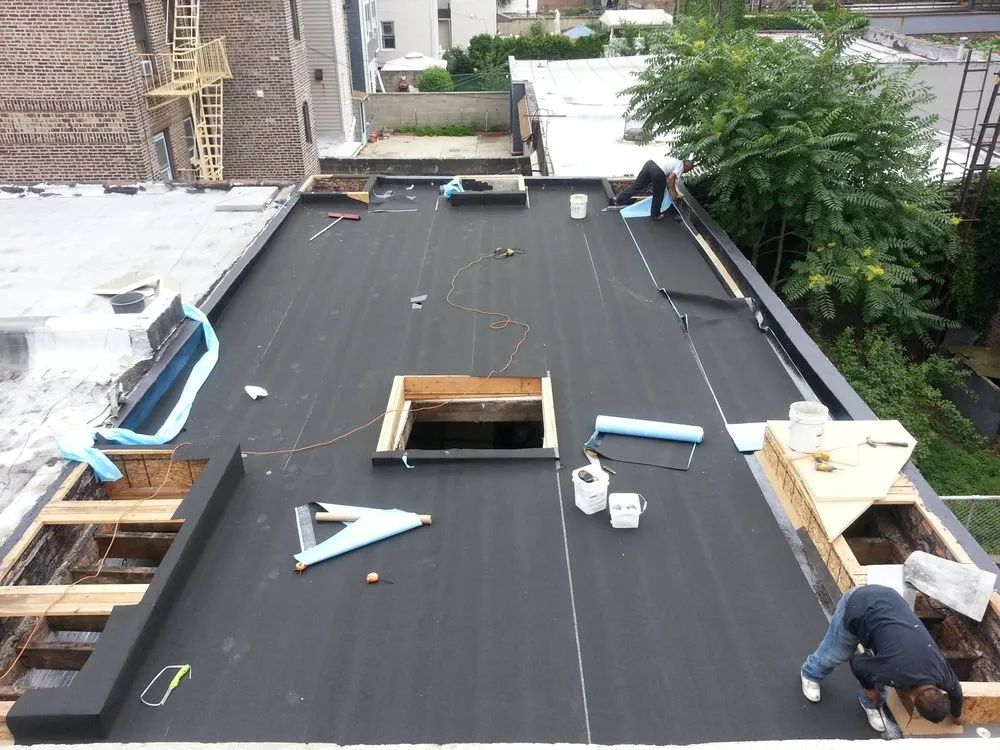 Slide of Fatos Roofing