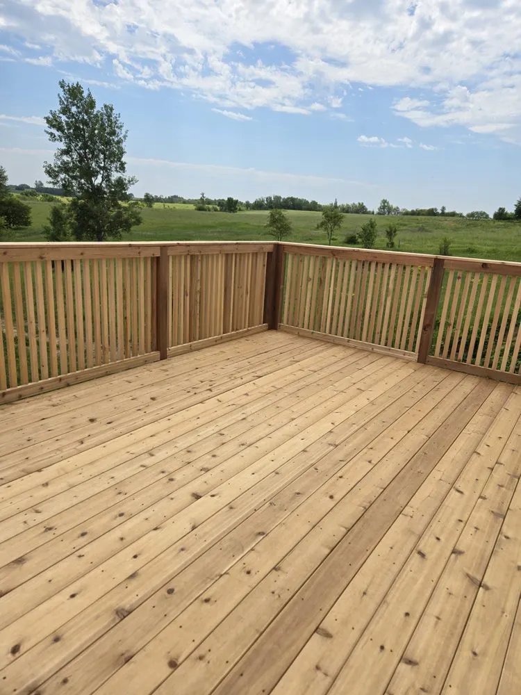 Trusted roof installation in Saint Charles, IA - Faux Construction