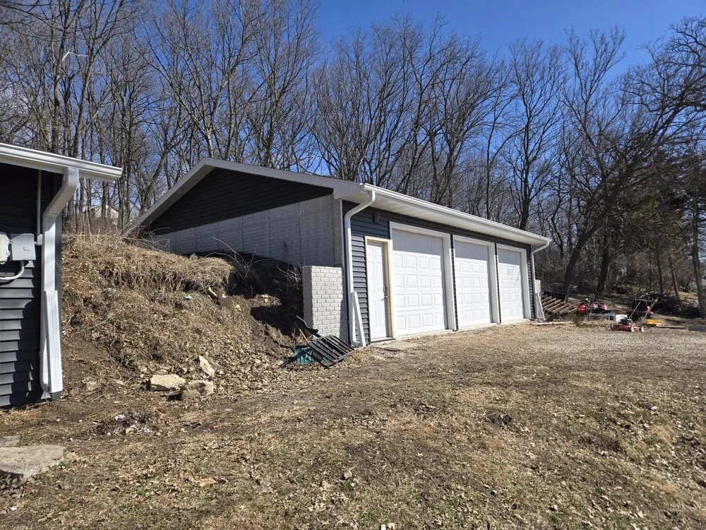 Local roof inspection for fast service in Saint Charles, IA by Faux Construction