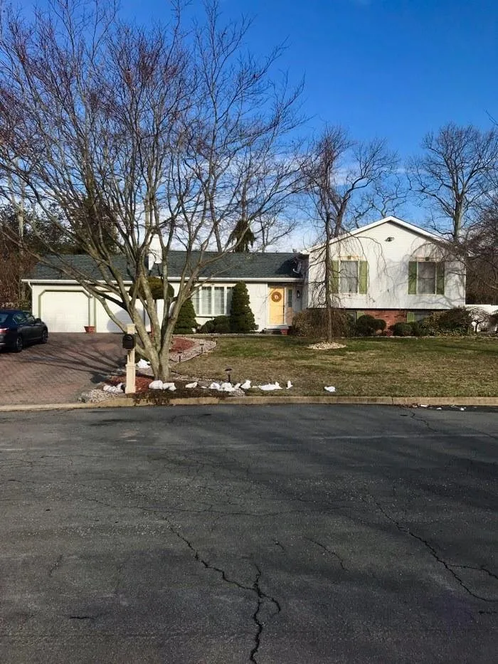 Professional residential roofing service in Jackson Township, NJ - FB Roofing & Siding