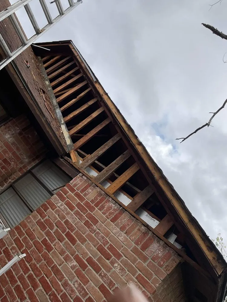 Slide of Feagins Roofing & More