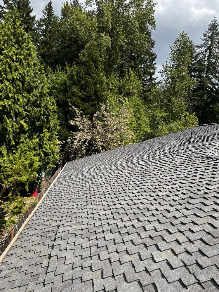 Reliable residential roofing service for fast service across Hillsborro, OR - Fearless Tiger Construction