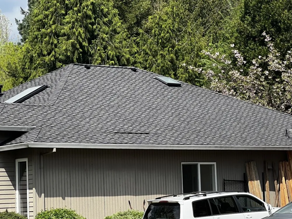 Licensed roof leak repair for fast service in Hillsborro, OR by Fearless Tiger Construction