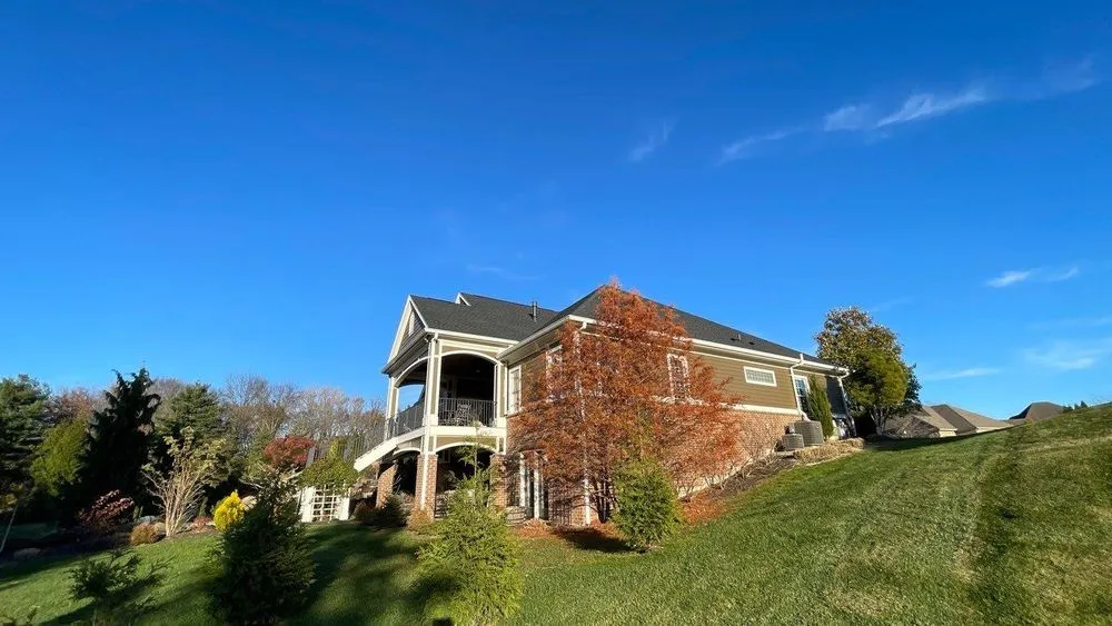 Slide of Feazel Roofing