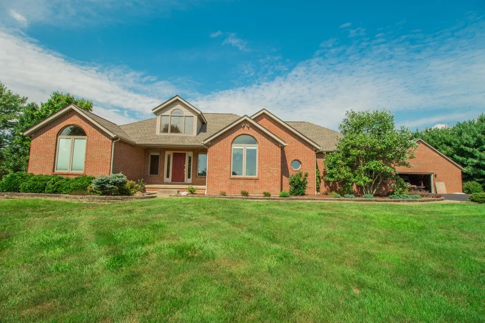 Slide of Feazel Roofing