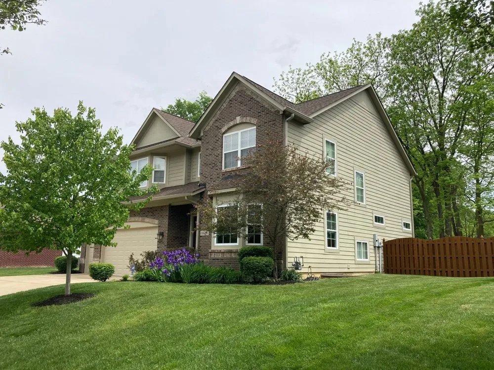 Slide of Feazel Roofing