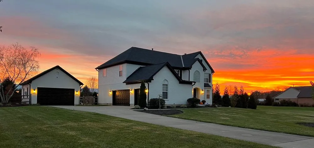 Slide of Feazel Roofing