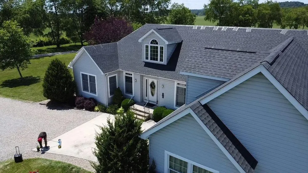 Slide of Feazel Roofing