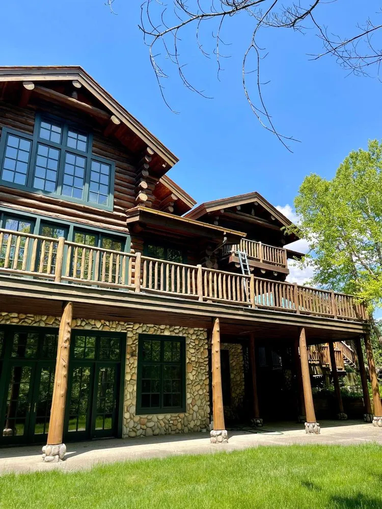 Slide of Feazel Roofing