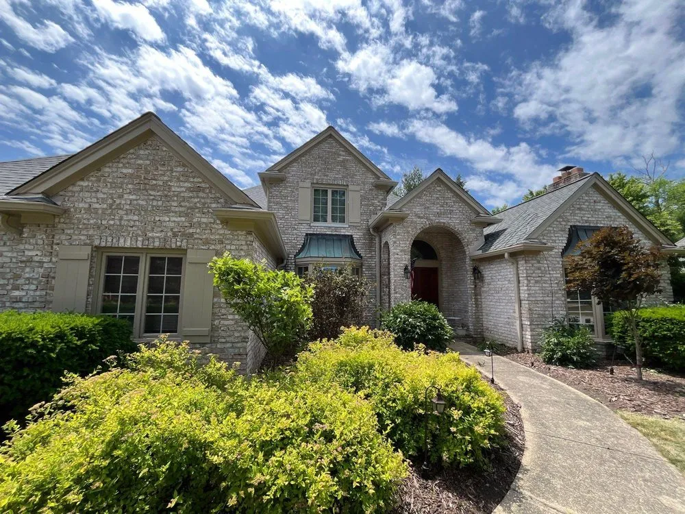 Slide of Feazel Roofing