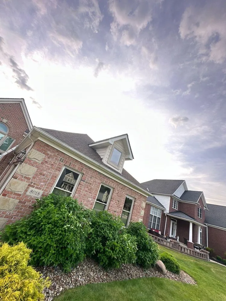 Slide of Feazel Roofing