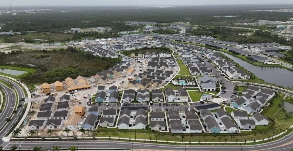 Slide of Febres Roofing
