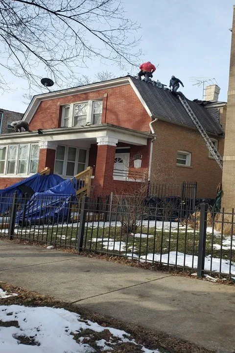 Slide of Feliciano Roofing