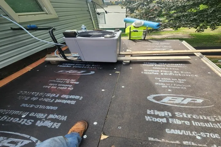 Slide of Feliciano Roofing