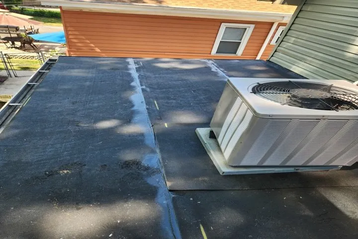 Slide of Feliciano Roofing