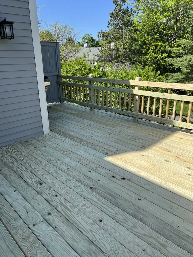 Slide of FelipeBuiltCo