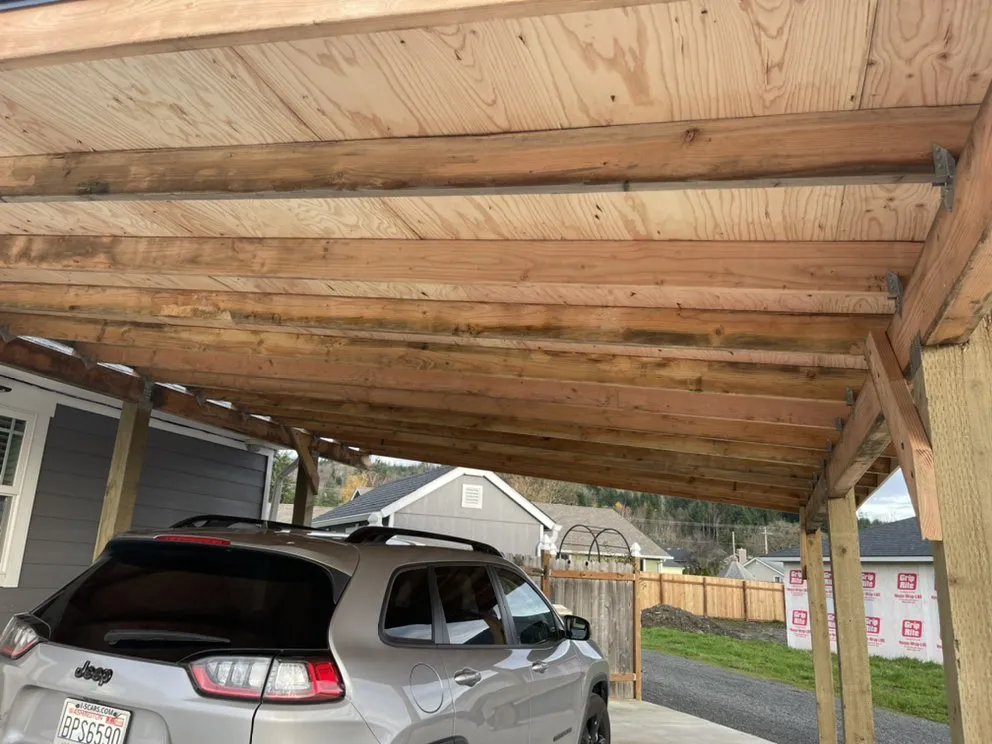 Slide of Felipe's C & F Roofing and Remodeling