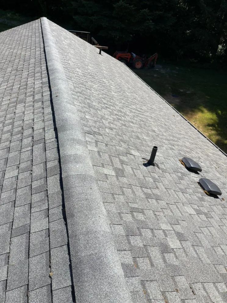 Slide of Felipe's C & F Roofing and Remodeling