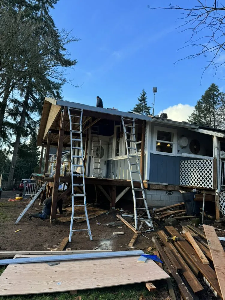 Slide of Felipe's C & F Roofing and Remodeling