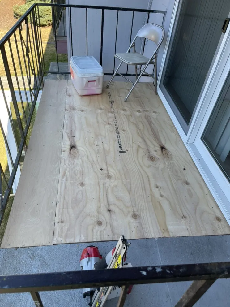 Slide of Felipe's C & F Roofing and Remodeling