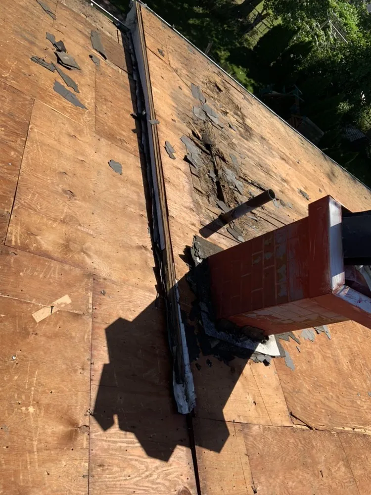 Slide of Felix General Construction