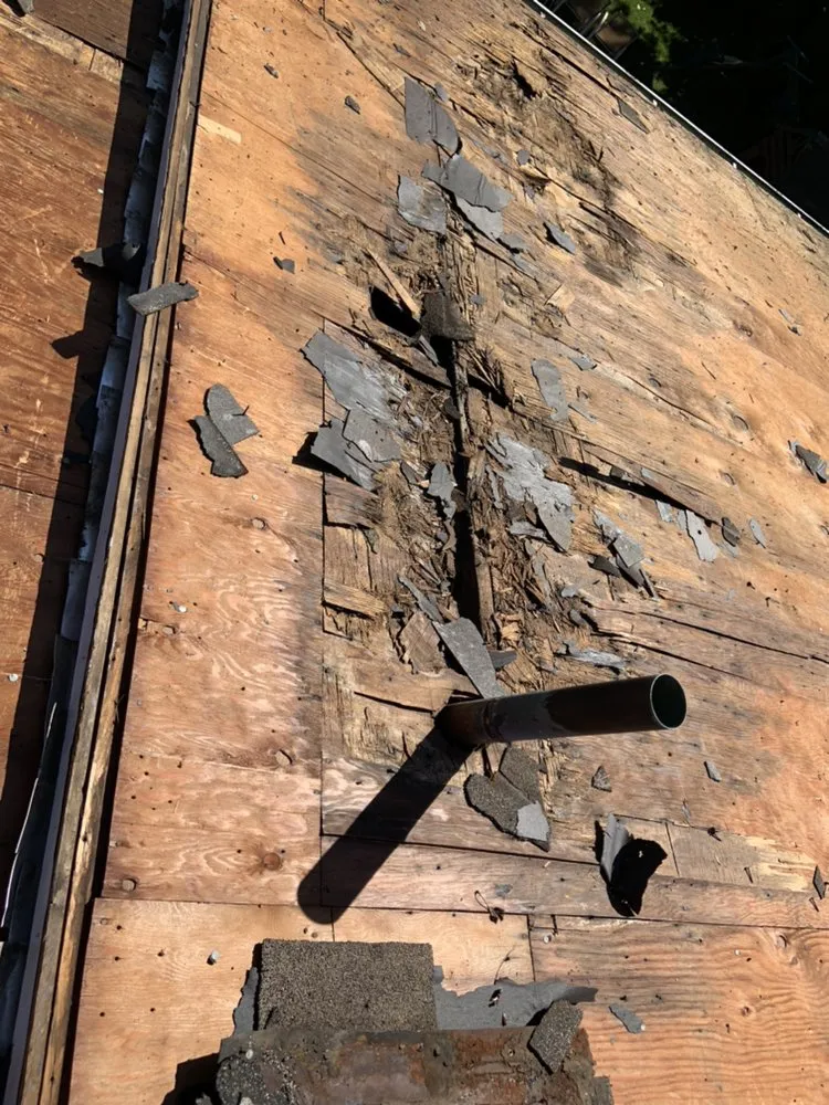 Slide of Felix General Construction