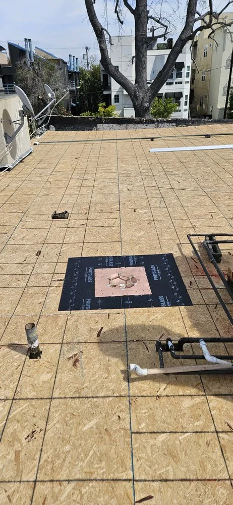 Slide of Femat Roofing