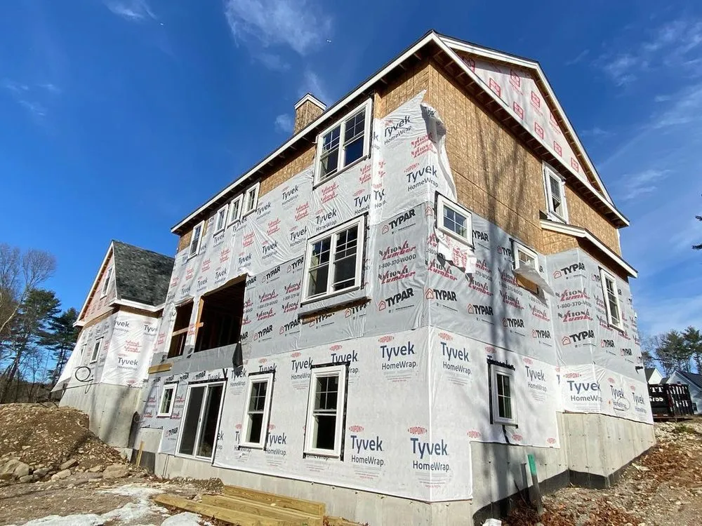 Slide of Fernandes Construction