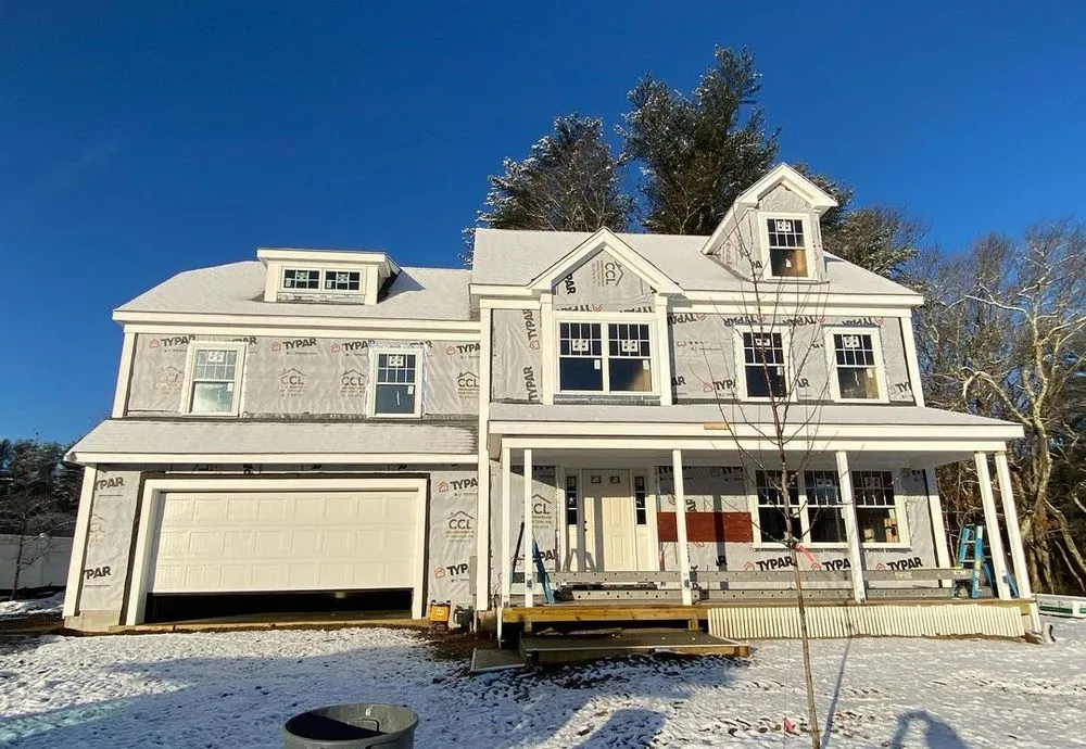 Slide of Fernandes Construction