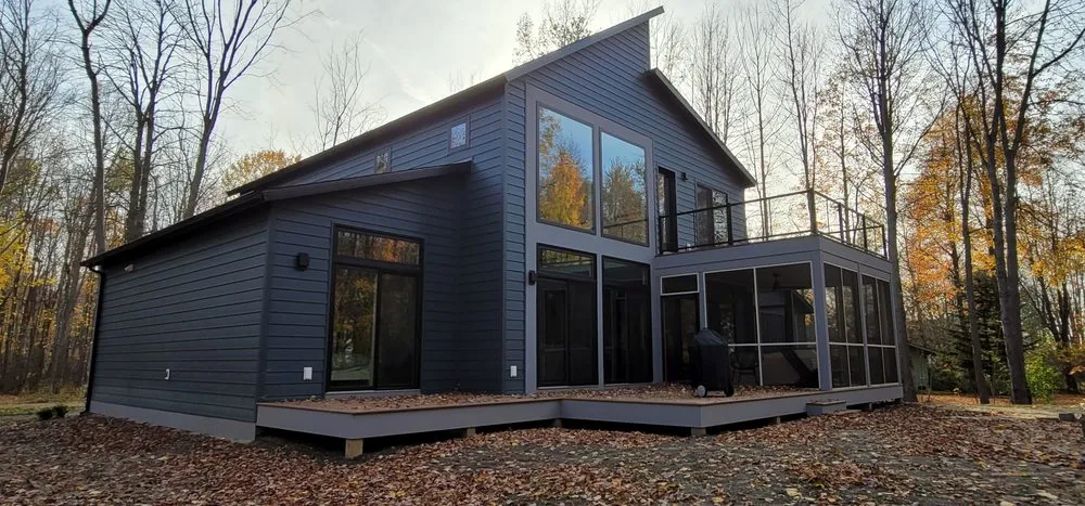 Slide of Fernandez Builders