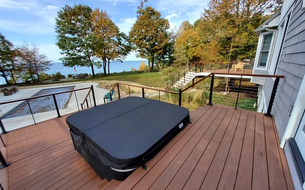 Slide of Fernandez Builders