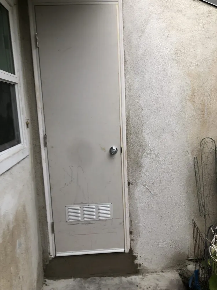 Slide of Fernys Handyman Services And Maintenance